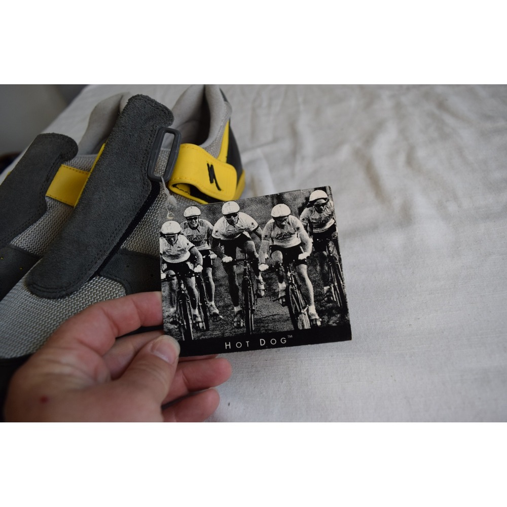 Specialized Hot Dog Cycling Shoes 42.5 Grey Yellow Vintage MTB Mens Sneakers